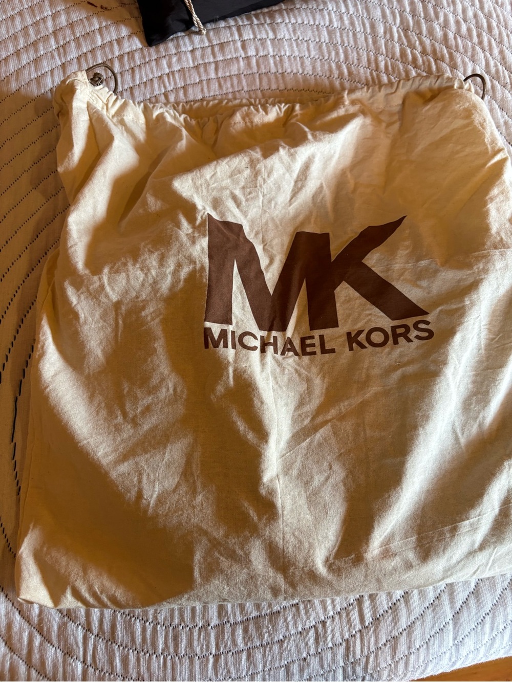 Michael Kors Green Pebbled Leather Hobo Satchel with Gold Hardware - Picture 8 of 8